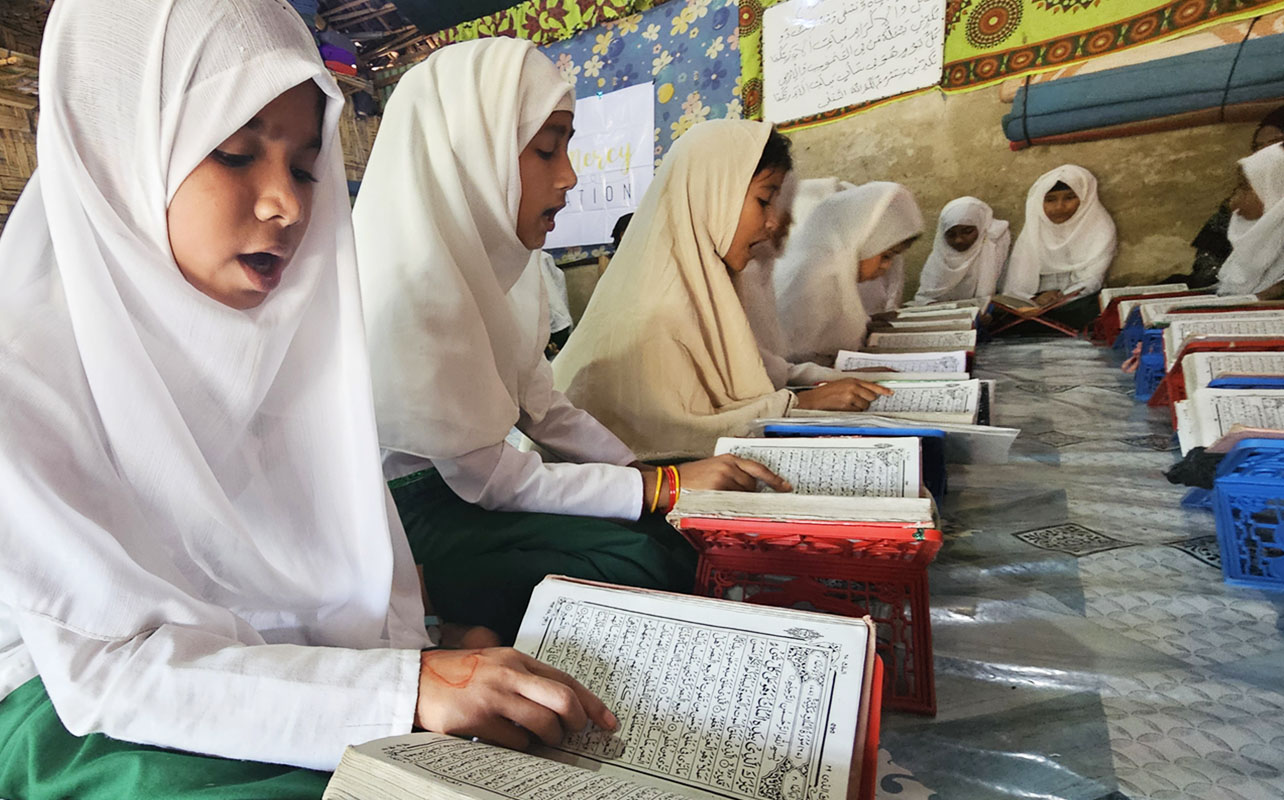 BMF Hifdh Sponsorship Students in Class